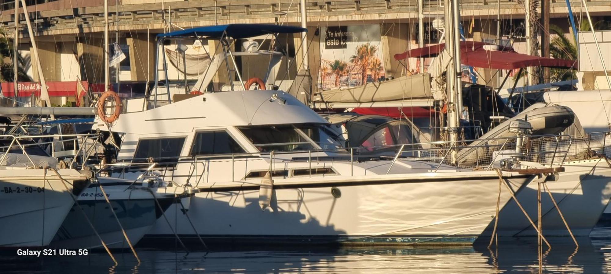 Hotel Beautiful And Comfy Boat In Barcelona With Boat Tour Option Exterior foto